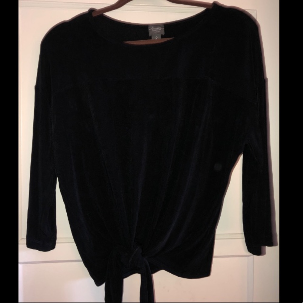 Stretchy Black Shirt with Tie